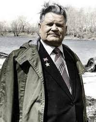 Soviet soldier vassili zaitsev (left), one of the top snipers in history, killed 468 germans during ww2. The Red Army Snipers