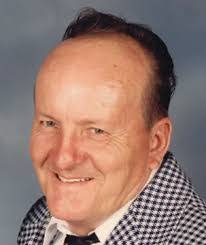 Nick Pendley's Instagram, Twitter & Facebook