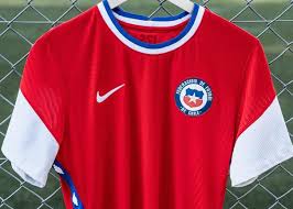 La selección chilena buscará meterse en la zona alta de la tabla de posiciones cuando dispute las jornadas 5 y 6 de las eliminatorias qatar 2022. Camisetas Nike De Chile 2020 2021