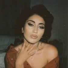 Kali uchis has the om symbol tattooed on her left hand middle finger knuckle. Kali Uchis Creep Radiohead Cover By Masshendrix