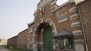 Douai Sur Fond De Trafic De Drogue En Prison Il Frappe Un Codetenu