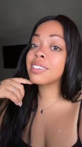 Angie Kinnard's Instagram, Twitter & Facebook