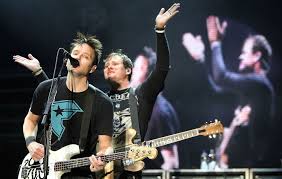 Mark hoppus' son jack hoppus was born on august 5, 2002, to his wife skye everly. Mark Hoppus Blink 182 Did Its Best Work When Tom Delonge Was In The Band