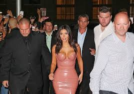 Before she found global fame, kim also married damon thomas from 2000 to 2004. Who Is Damon Thomas Kim Kardashian S First Husband