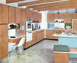 Diy idea kitchen island garden curbly diy design community. Decorating A 1960s Kitchen 21 Photos With Even More Ideas From 1962 Kitchens