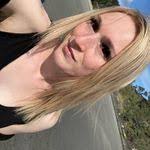 Cassandra Witter's Instagram, Twitter & Facebook