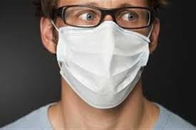 لأصحاب النظارات طريقة للتخلص من تراكم البخار على العدسات عند ارتداء الكمامة المصري اليوم