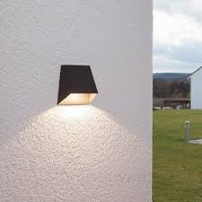 Breit Strahlende Aussenwandleuchte Hanno Mit Led Aussenwandleuchte Aussenleuchten Und Aussenbeleuchtung