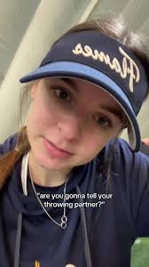 if you tell me something, ally will know 😜 #softball #fyp @Allyson.lynch