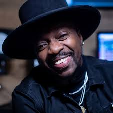 Jeder der anthony hamilton mag sollte diese cd in seinem schrank stehen haben. Less Romance More Nursery Rhymes Anthony Hamilton Scores The Current State Of R B Music Ameyaw Debrah