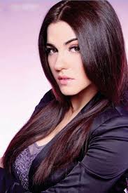 Maite Perroni The Color Of Her Hair I M Describing In Chapter 2 Maite Perroni Hair Her Hair