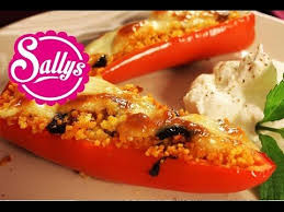 Spitzpaprika Gefullt Mit Couscous Aus Dem Ofen Mediterran Vegetarisch Auch Vegan Moglich Spitzpaprika Ayurvedische Rezepte Rezepte