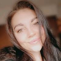 Sara Drost's Instagram, Twitter & Facebook