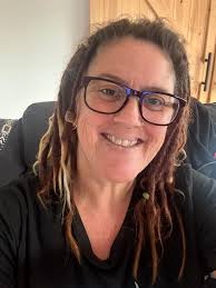 Who does dread extensions?How much ??