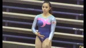 Nur eli ellina azmi, lavinia michelle raymund jayadev, tan ing yueh, tracie ang, farah ann abdul hadi dan nur azira aziri mengulangi kejayaan malaysia di sukan sea singapura 2015 di tanah air sendiri. Day 2 Nur Eli Ellina Azmi Malaysia 2014 Singapore Artistic Gymnastics Open Championship Youtube