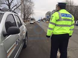 Un baiat de 17 ani conducea fara permis o masina furata. Razie A PoliÈiei Pe Fondul Excesului De VitezÄ Stiri Din Craiova Si Oltenia