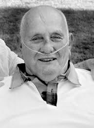 Piggly Wiggly Inserts Inside; SCHS Homecoming Festivities — PAGES 8 & 9 Bus  Involved Wreck; No Injuries; No Charges