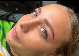 I drew Laufey and it looks so skibidi💔🥀