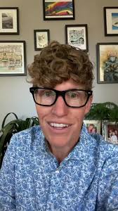 Danielle Smith has shown us who she is. There’s much to fight against. But  let’s fight *for* the Alberta we know is possible. 🍊 #fyp #ableg  #betteroffwithrachel