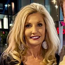 Jennifer Henson Davis (@jennifer.c.davis.796) • Facebook