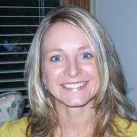 Sara Lytle's Instagram, Twitter & Facebook