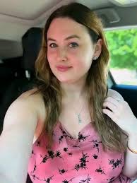 i'm new here only i want to say hello 👋