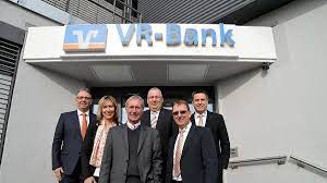 Credit ratings, research and analysis for the global capital markets. Drei Vr Banken Im Kreis Wollen Verschmelzen Gesprache Haben Begonnen Fritzlar Homberg