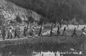 Karuk Men Prepare For The White Deer Skin Dance At Somes Bar California 1912 Native American Pictures Native American First Nations Native American Culture