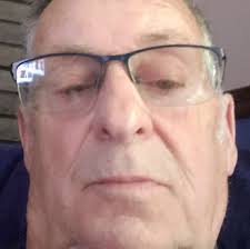 If you see a bunch of people waving at you