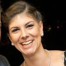 Nicole Baumgartner (@CaplaziNicole)