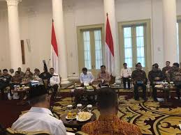 Datuk seri panglima haji hajiji bin haji noor. Menterinya Terbanyak Se Asean Kabinet Ri Bakal Kian Gemuk