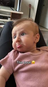 Baby's Emotional Reaction to Mom Singing