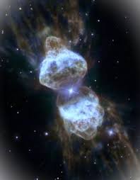 النملة الأجمل في الكون ليست كائنًا، بل هي سديم فلكي مدهش يعرف باسم سديم  النملة Ant Nebula، وهو تشكيل سماوي بديع يقع على مسافة تقارب ثمانية آلاف سنة  ضوئية من الأرض. يحمل