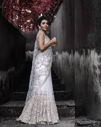 It should be a dress that stands out from everybody else as it is her evening and she must look the best. A Fashion Blogger Picks 30 Bridesmaid Outfits For A 2018 Wedding The Urban Guide