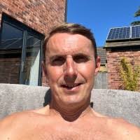 60+ "Glen Barr" profiles