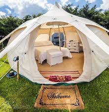 Circular Glamping Yurt Glampingisrad Tent Glamping Tent Lotus Belle Tent