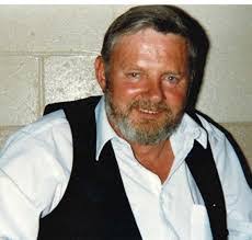 Arthur Howlett's Instagram, Twitter & Facebook