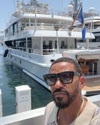 Latonya Rowe's Instagram, Twitter & Facebook