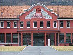 L Equipe Autour De La Classe De 3e Preparatoire Aux Formations Professionnelles Du Lycee Professionnel Portes De L Oisans Le Blog De La 3eme Prepa Pro Pfp