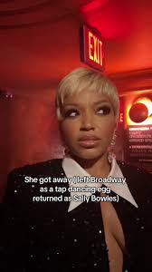 Marisha Wallace Late and Live