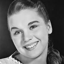 The Deputy · Season 1 Episode 22 · Queen Bea