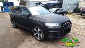 Research the 2021 audi q7 with our expert reviews and ratings. Audi Q7 Matte Schwarz 3d Carbon Wrappsta Berlin
