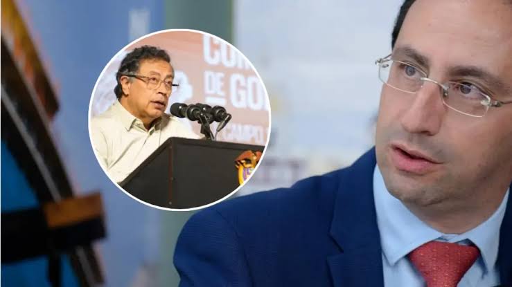 Exministro de Hacienda José Manuel Restrepo responde a las declaraciones  del presidente Petro durante discurso del 20 de julio