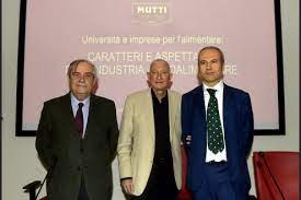 Francesco mutti (born 30 october 1968, parma) is an italian company executive. Parma Mutti Verlinvest Rimarremo Un Azienda Italiana La Repubblica