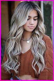 Beautifull Long Layered Brown Hairstyles For Womens With Round Face In 2020 Long Hair Styles Haircuts For Long Hair With Layers Dark Blonde Hair Color