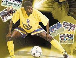 قال رسول الله صلى الله عليه وسلم : ØµØ­ÙŠÙØ© Ø§Ù„Ø£ÙŠØ§Ù… Ù…Ø§Ø¬Ø¯ Ø¹Ø¨Ø¯Ø§Ù„Ù„Ù‡ ÙŠÙƒØ±Ù… Ø¨Ø¹Ø¯ Ø¹Ø´Ø±Ø© Ø£Ø¹ÙˆØ§Ù… Ø¹Ù„Ù‰ Ø§Ø¹ØªØ²Ø§Ù„Ù‡