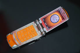 Vertu Constellation Ayxta Da Màu Cam ...