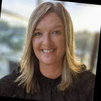 Kara Berg's Instagram, Twitter & Facebook