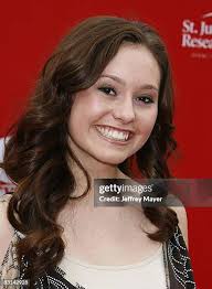 Clare Mayer's Instagram, Twitter & Facebook