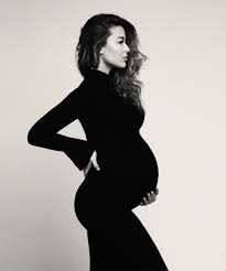 Black And White Couple Maternity Shoot Pin On Maternity Photography
